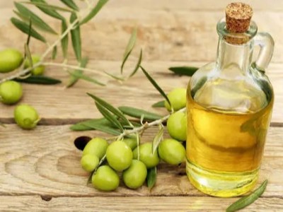 基础油可以当卸妆油?芳香世家为你推荐实用优惠的橄榄油